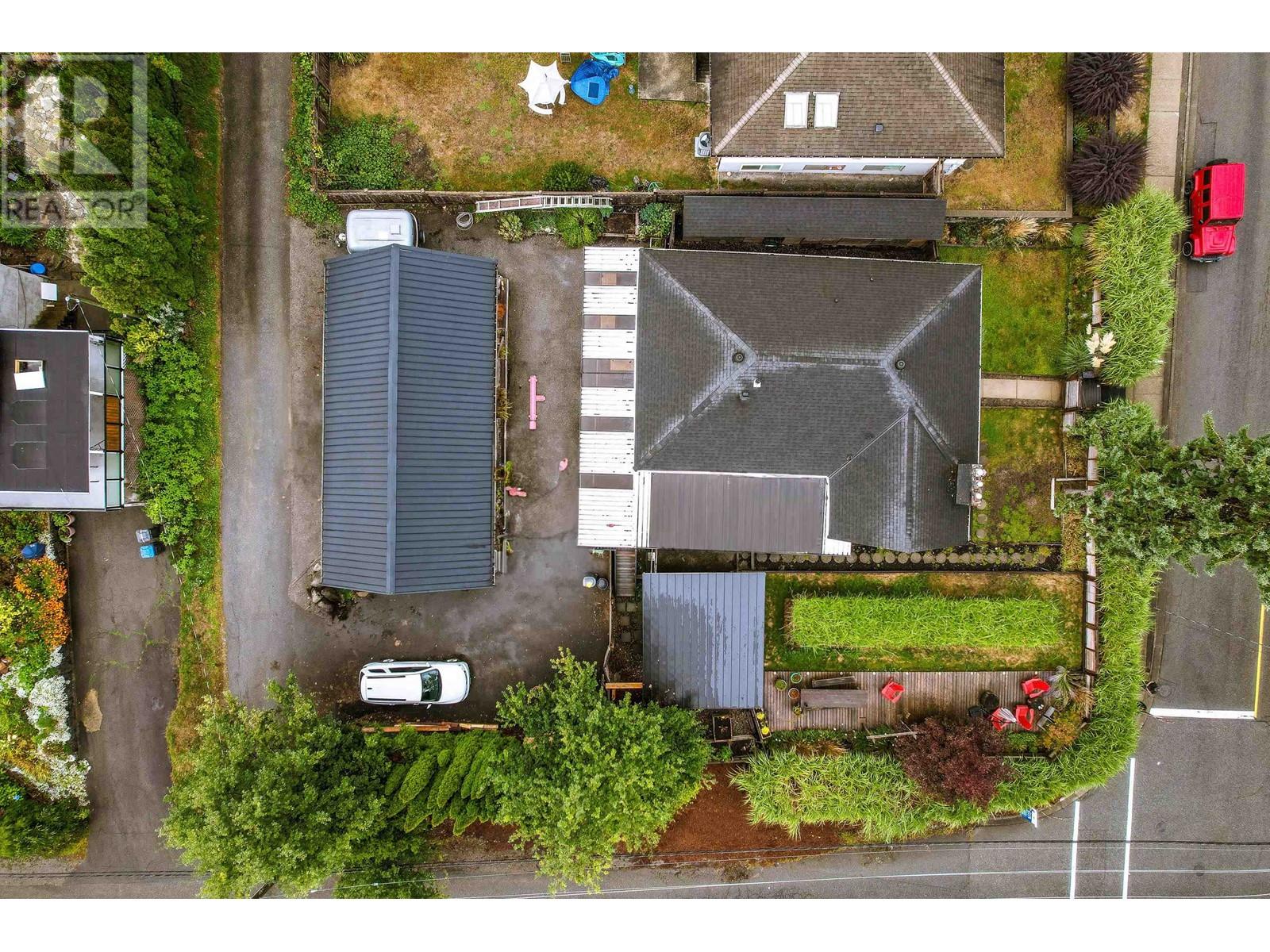 3707 Wellington Street, Port Coquitlam, British Columbia  V3B 3Y9 - Photo 35 - R2867947