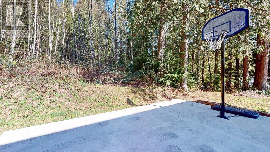972 Joe Road, Roberts Creek, British Columbia  V0N 2W6 - Photo 28 - R2868006
