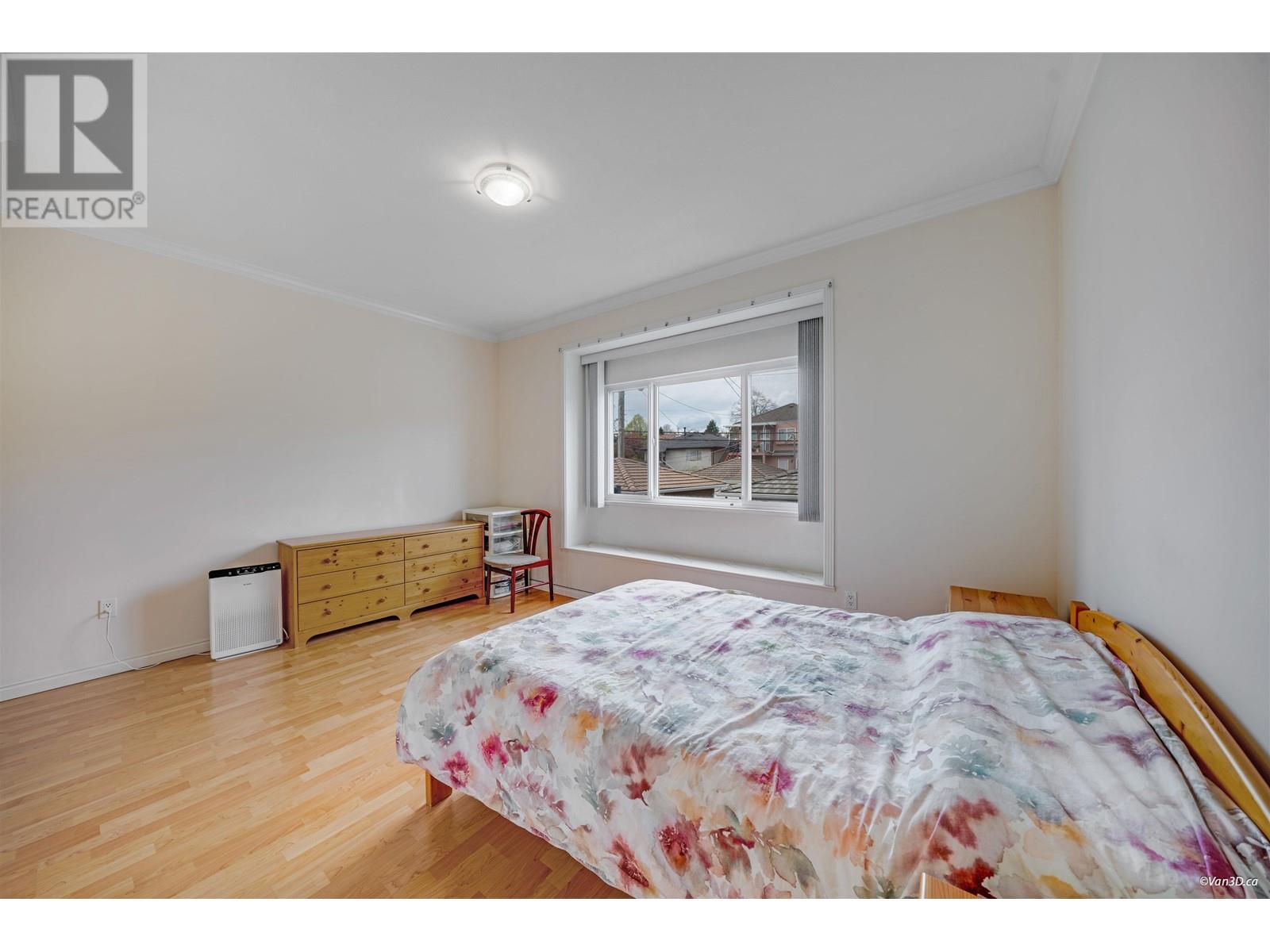1311 E 60th Avenue, Vancouver, British Columbia  V5X 2A8 - Photo 12 - R2868024