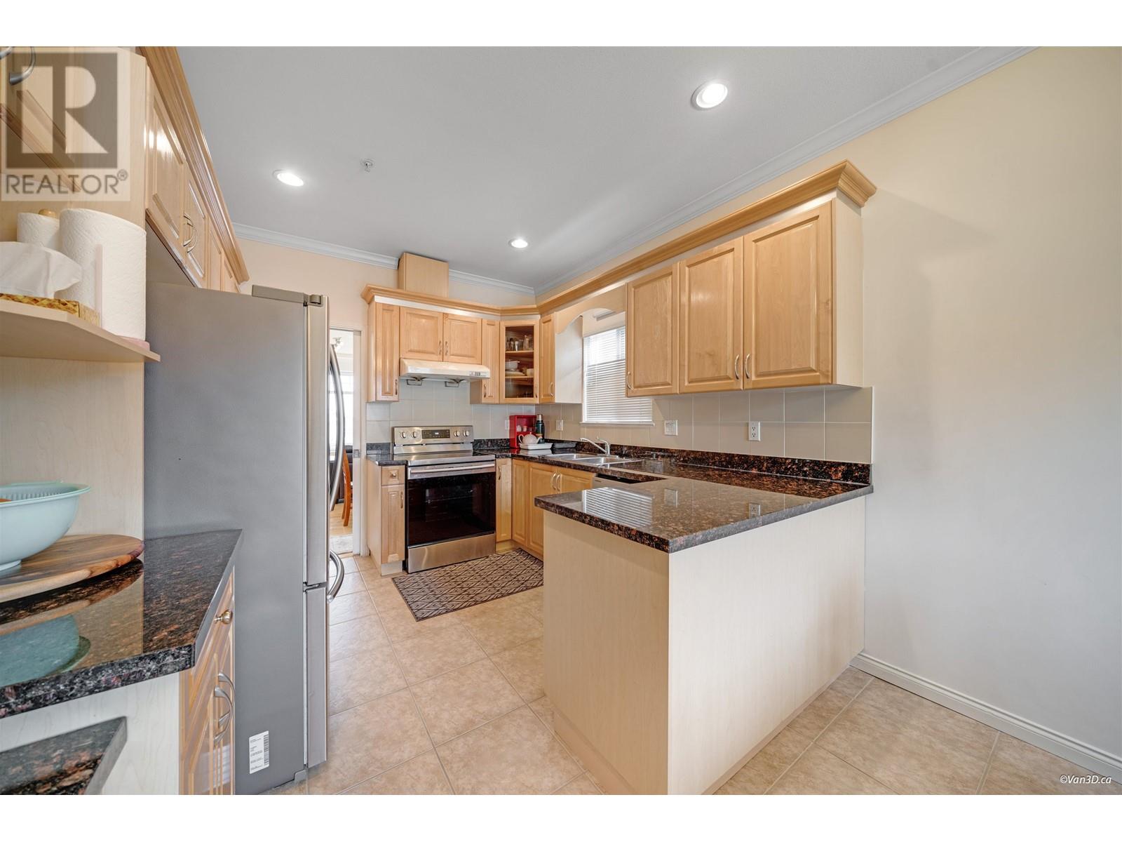 1311 E 60th Avenue, Vancouver, British Columbia  V5X 2A8 - Photo 8 - R2868024