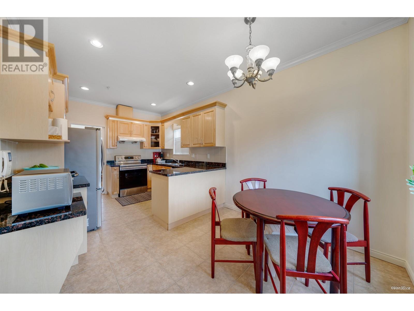 1311 E 60th Avenue, Vancouver, British Columbia  V5X 2A8 - Photo 9 - R2868024
