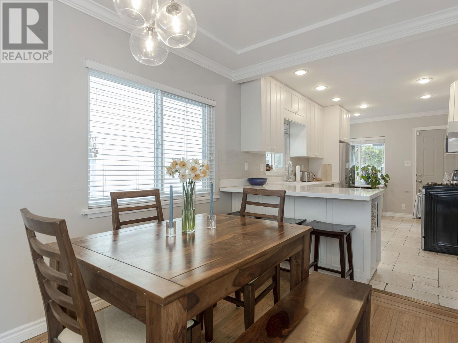 4458 Quebec Street, Vancouver, British Columbia  V5V 3L7 - Photo 3 - R2868025