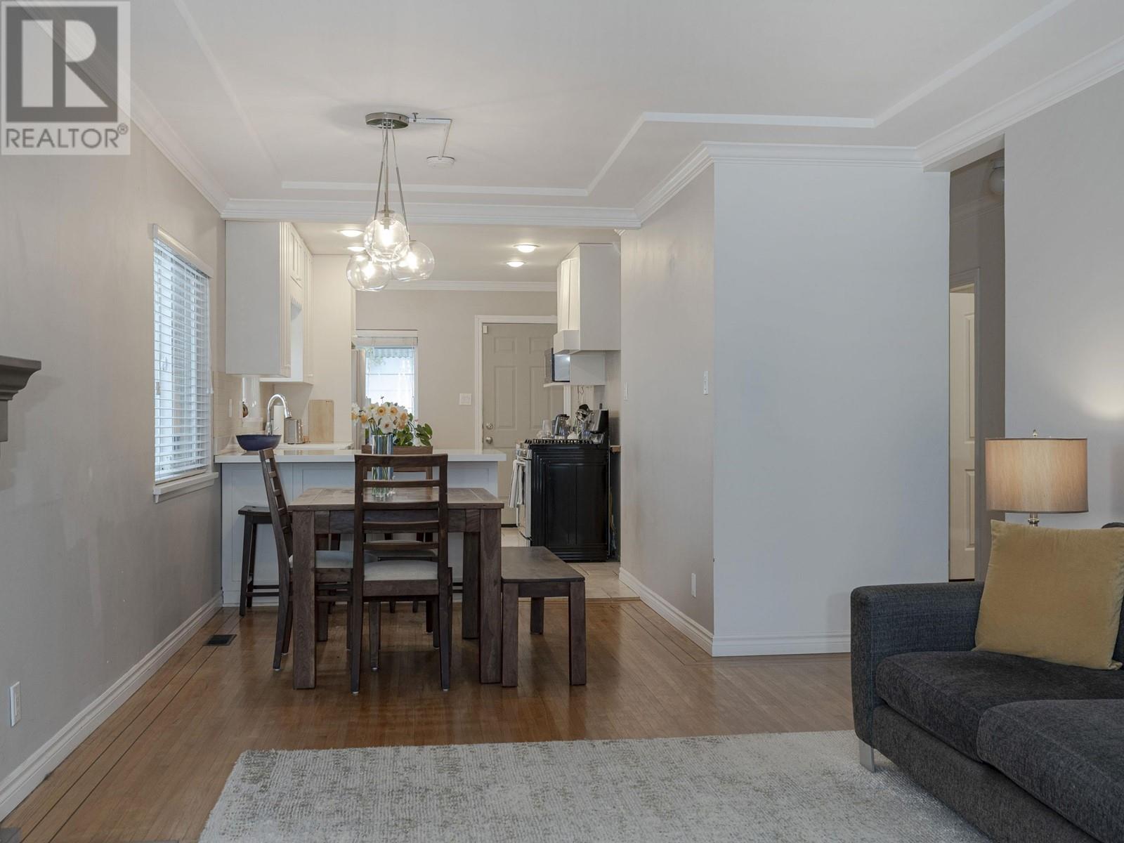 4458 Quebec Street, Vancouver, British Columbia  V5V 3L7 - Photo 5 - R2868025