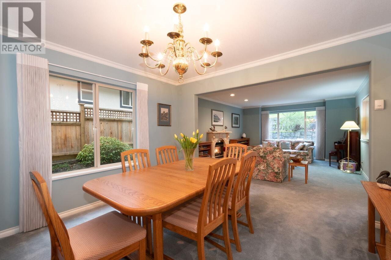 1988 Larkhall Crescent, North Vancouver, British Columbia  V7H 2Z4 - Photo 10 - R2868073