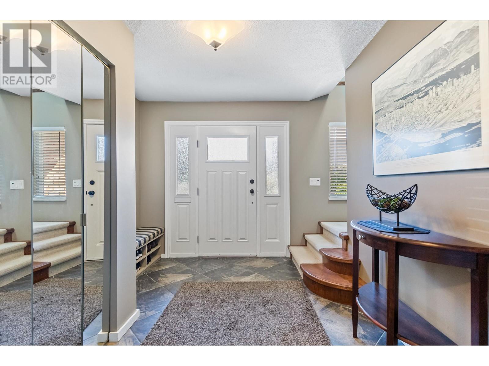 1871 Bowman Avenue, Coquitlam, British Columbia  V3J 6E1 - Photo 3 - R2868075