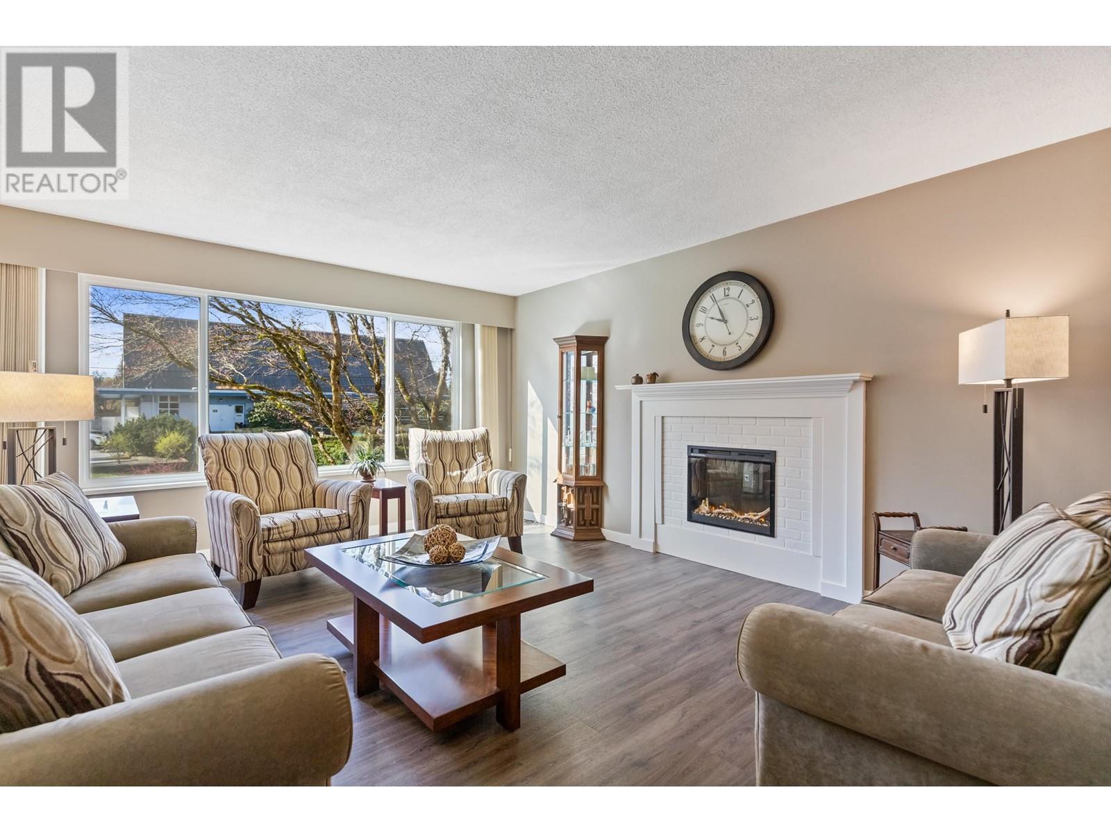 1871 Bowman Avenue, Coquitlam, British Columbia  V3J 6E1 - Photo 4 - R2868075