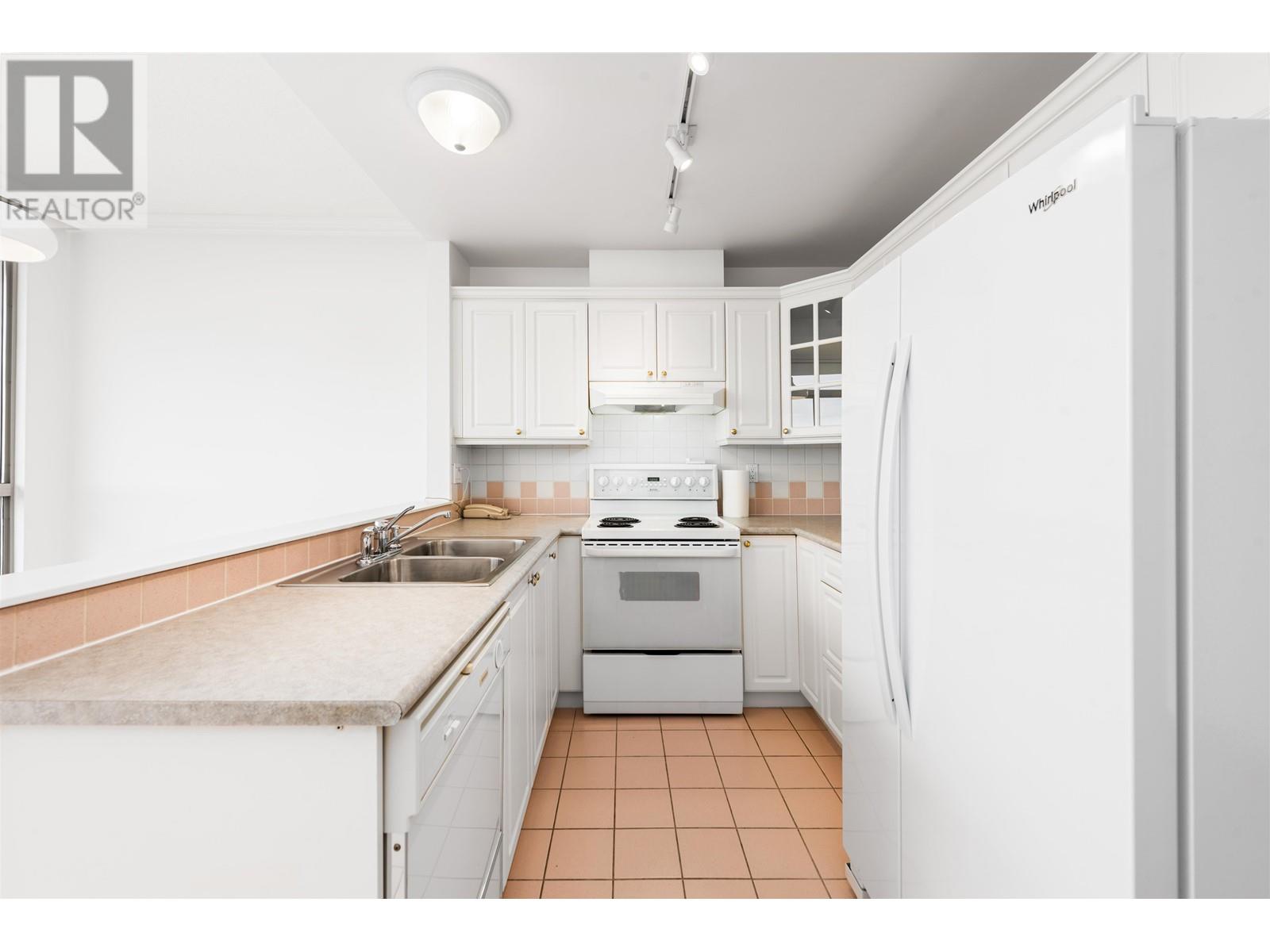 2501 6838 Station Hill Drive, Burnaby, British Columbia  V3N 5A4 - Photo 12 - R2868015