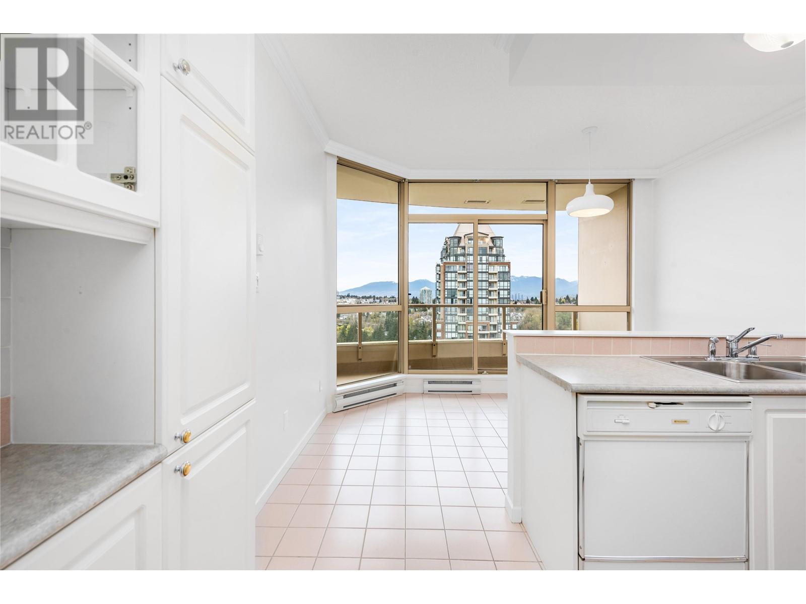 2501 6838 Station Hill Drive, Burnaby, British Columbia  V3N 5A4 - Photo 11 - R2868015