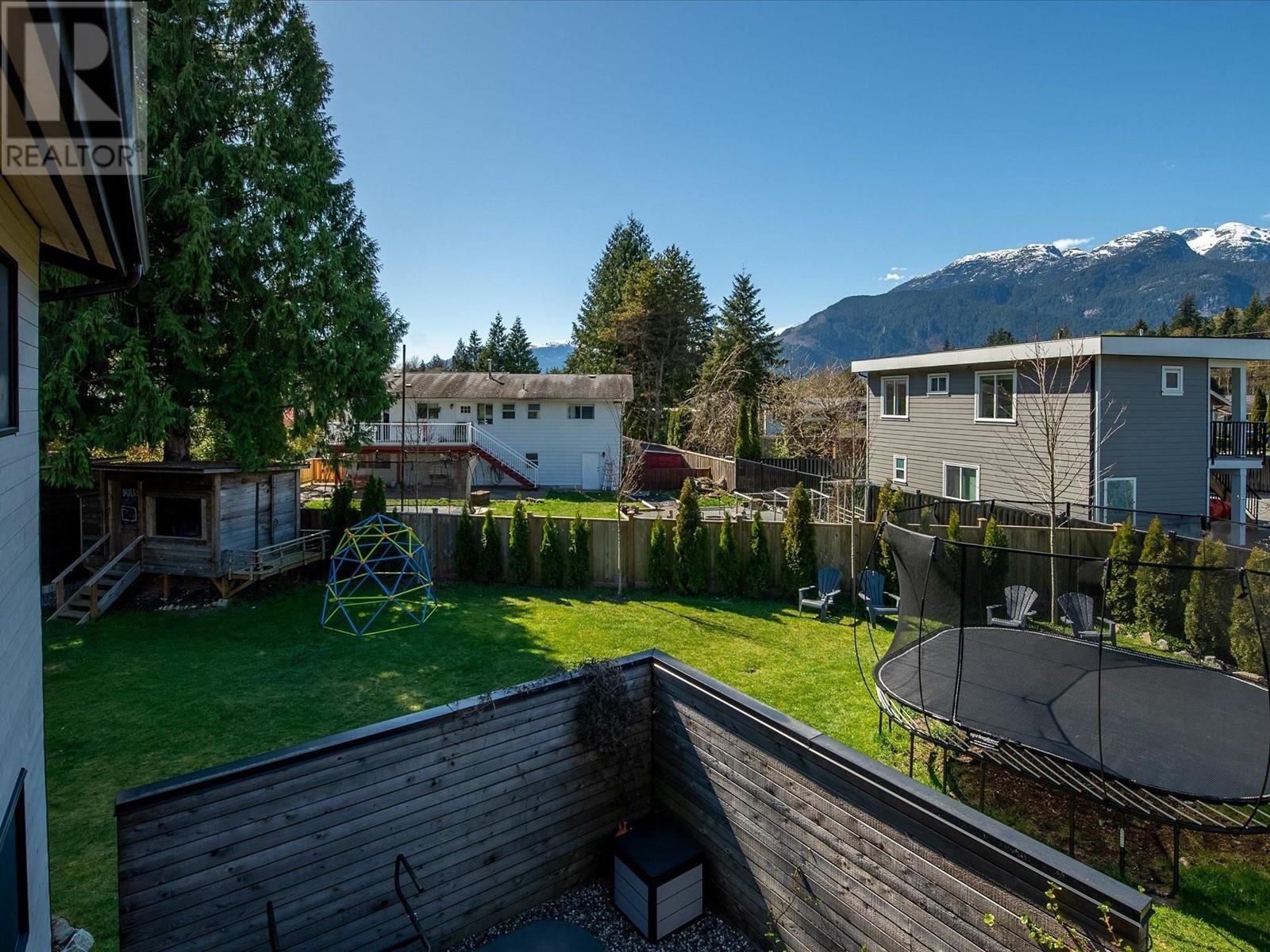 1855 Alder Place, Squamish, British Columbia  V8B 0X4 - Photo 24 - R2868057