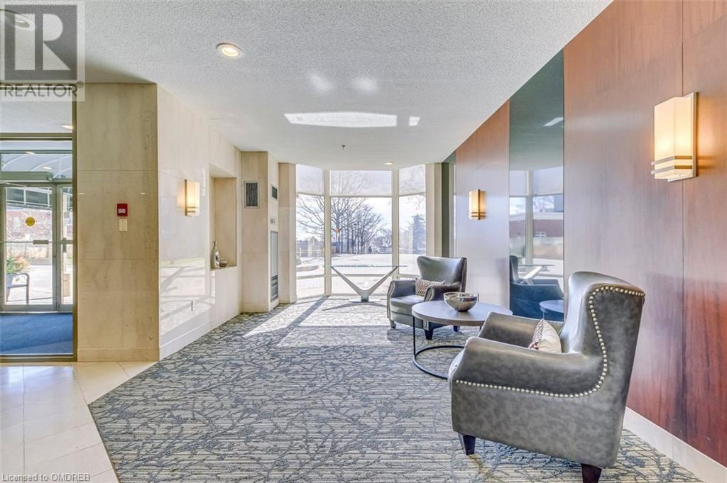 2511 Lakeshore Road Unit# 709, Oakville, Ontario  L6L 6L9 - Photo 4 - 40568040