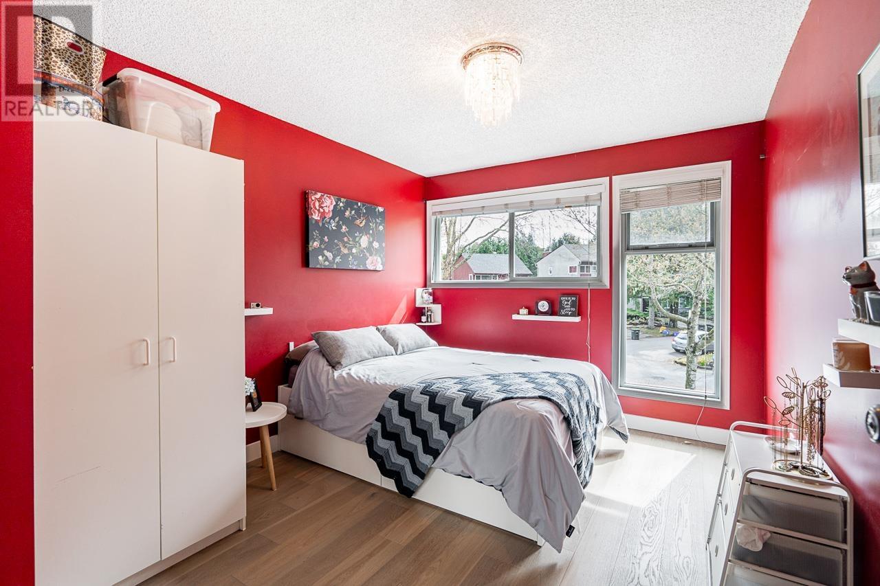 3735 Garden Grove Drive, Burnaby, British Columbia  V5G 4A5 - Photo 16 - R2867602