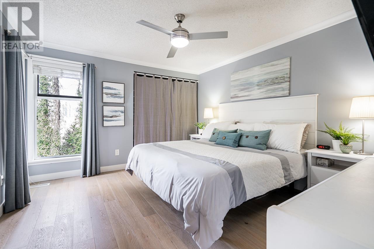 3735 Garden Grove Drive, Burnaby, British Columbia  V5G 4A5 - Photo 13 - R2867602