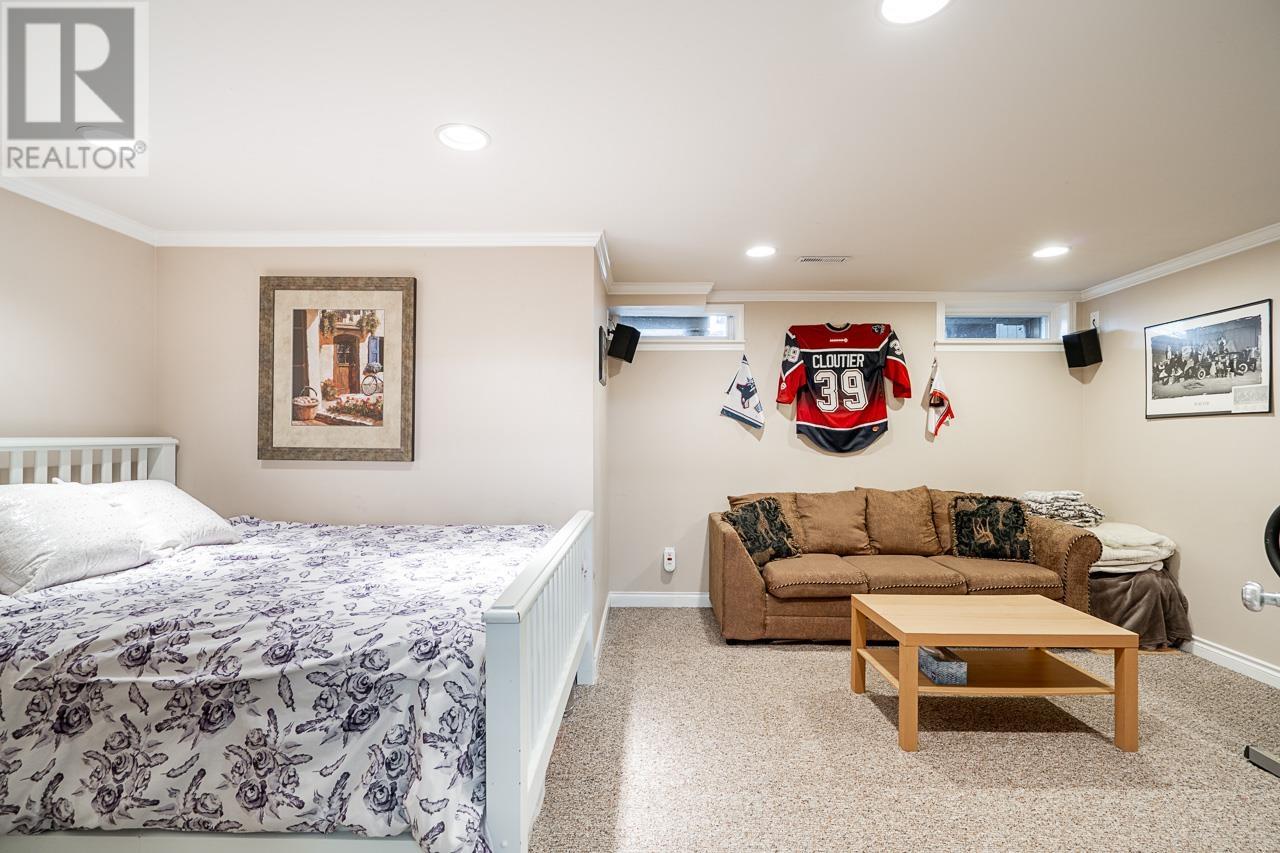 3735 Garden Grove Drive, Burnaby, British Columbia  V5G 4A5 - Photo 20 - R2867602
