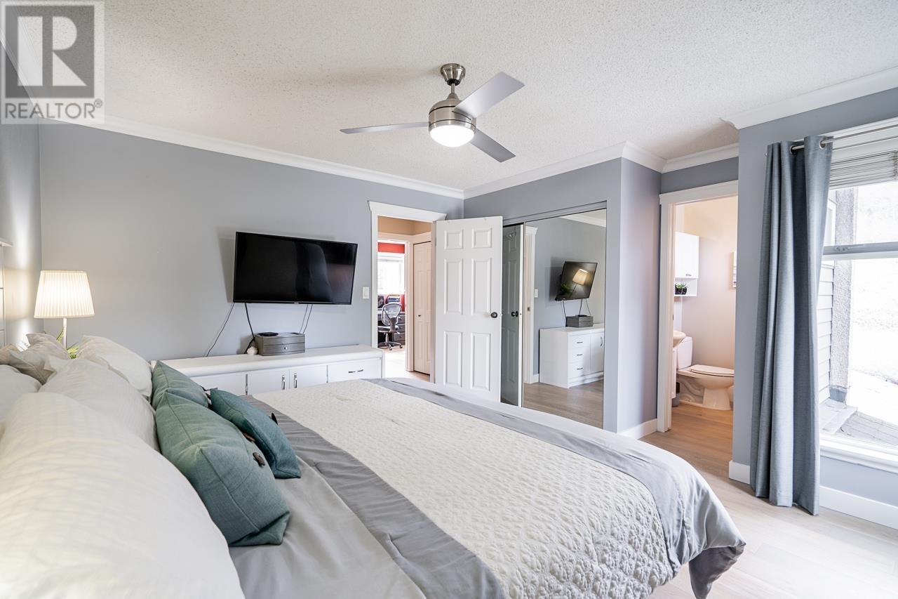 3735 Garden Grove Drive, Burnaby, British Columbia  V5G 4A5 - Photo 14 - R2867602
