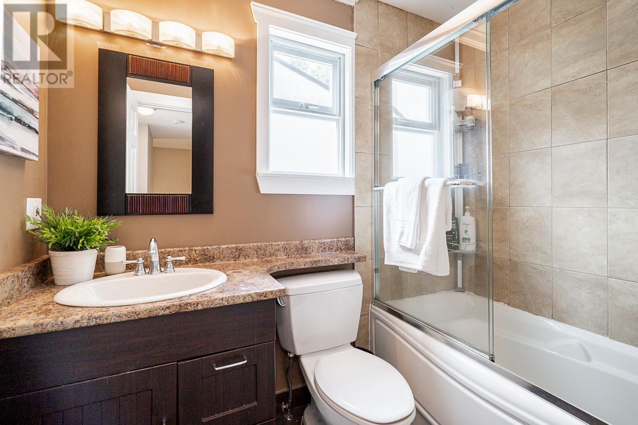 3735 Garden Grove Drive, Burnaby, British Columbia  V5G 4A5 - Photo 18 - R2867602
