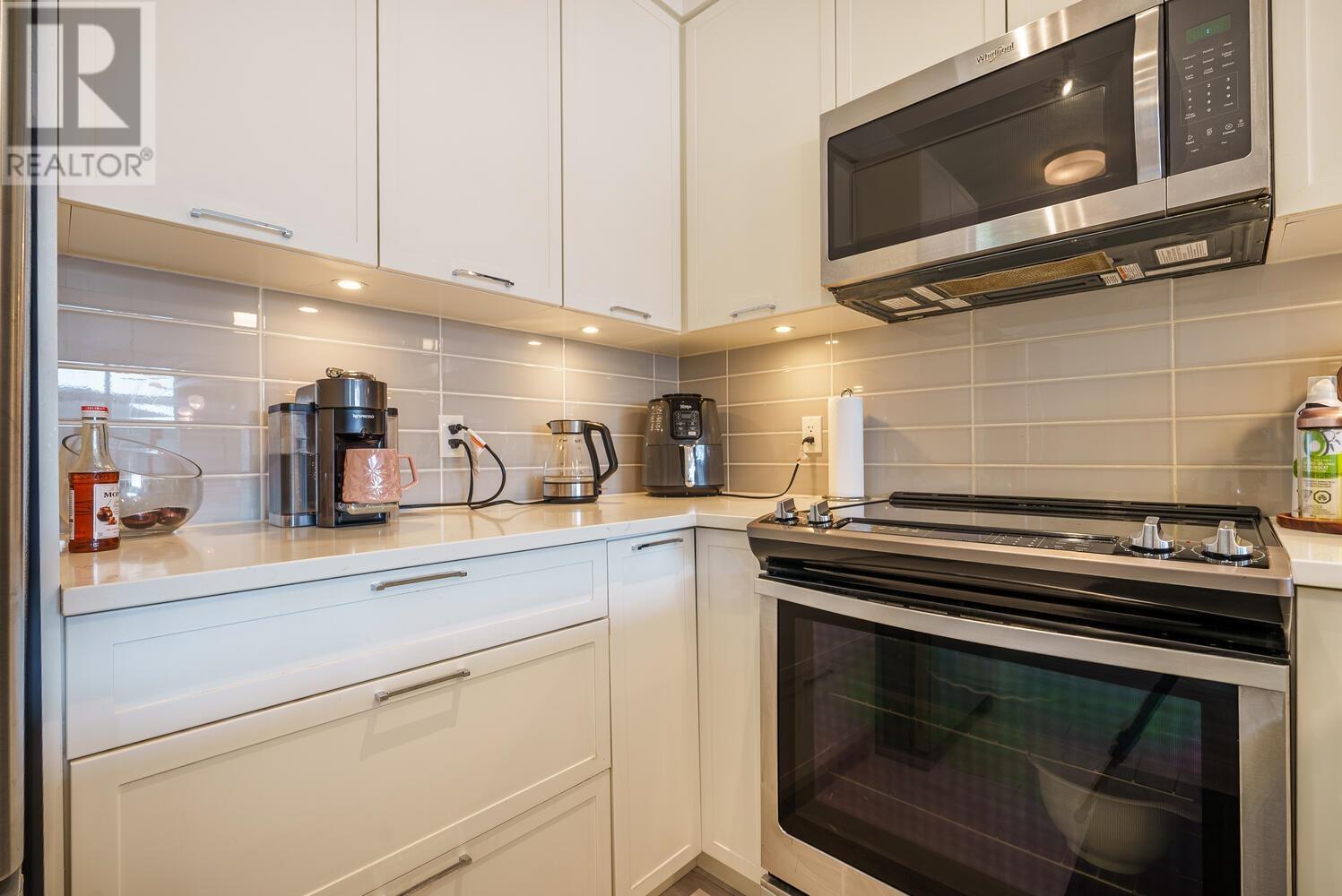 207 828 Gauthier Avenue, Coquitlam, British Columbia  V3K 0E9 - Photo 4 - R2867939