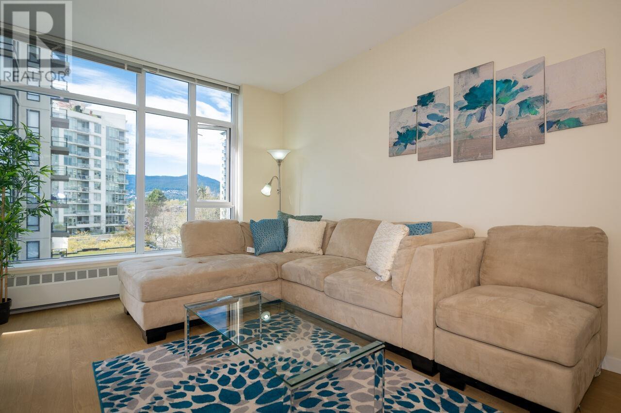 502 135 W 2nd Street, North Vancouver, British Columbia  V7M 0C5 - Photo 1 - R2868096
