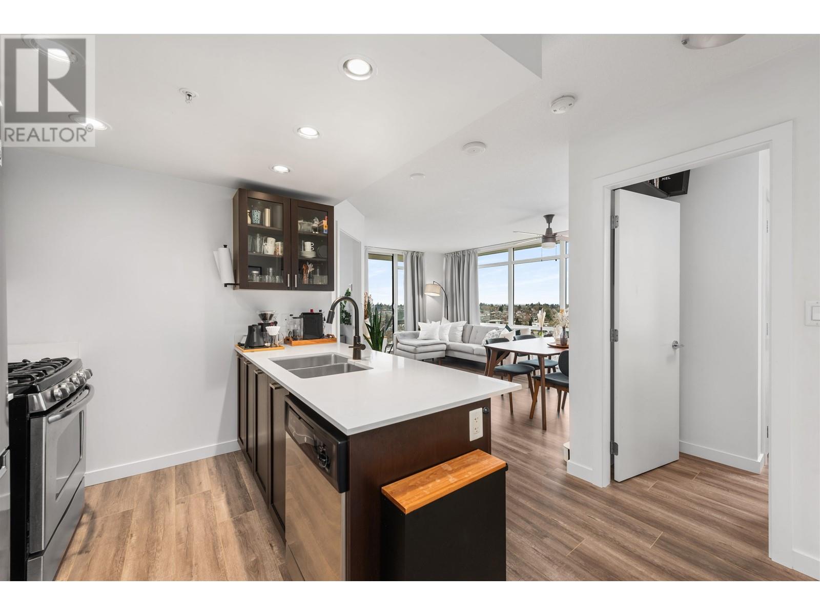 1907 4815 Eldorado Mews, Vancouver, British Columbia  V5R 0B2 - Photo 7 - R2868097