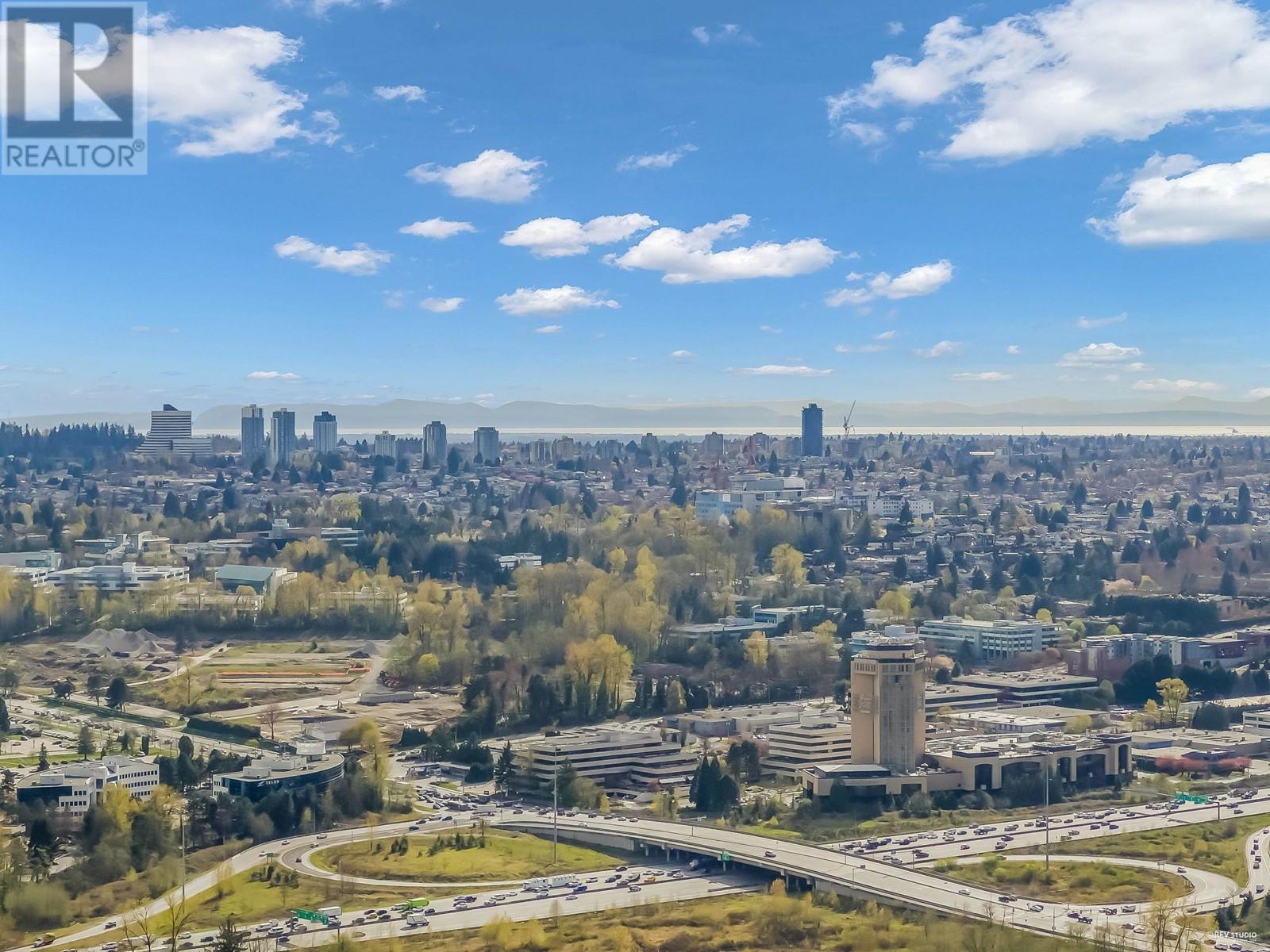5208 4880 Lougheed Highway, Burnaby, British Columbia  V5C 0N1 - Photo 2 - R2868102