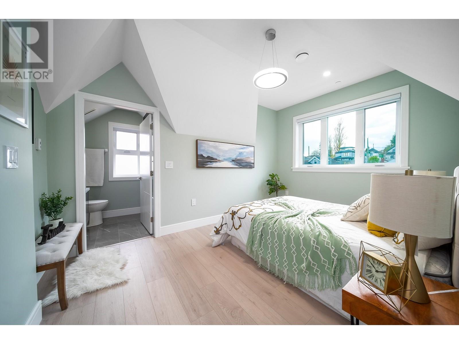 5352 Lanark Street, Vancouver, British Columbia  V5P 2Y1 - Photo 13 - R2868107