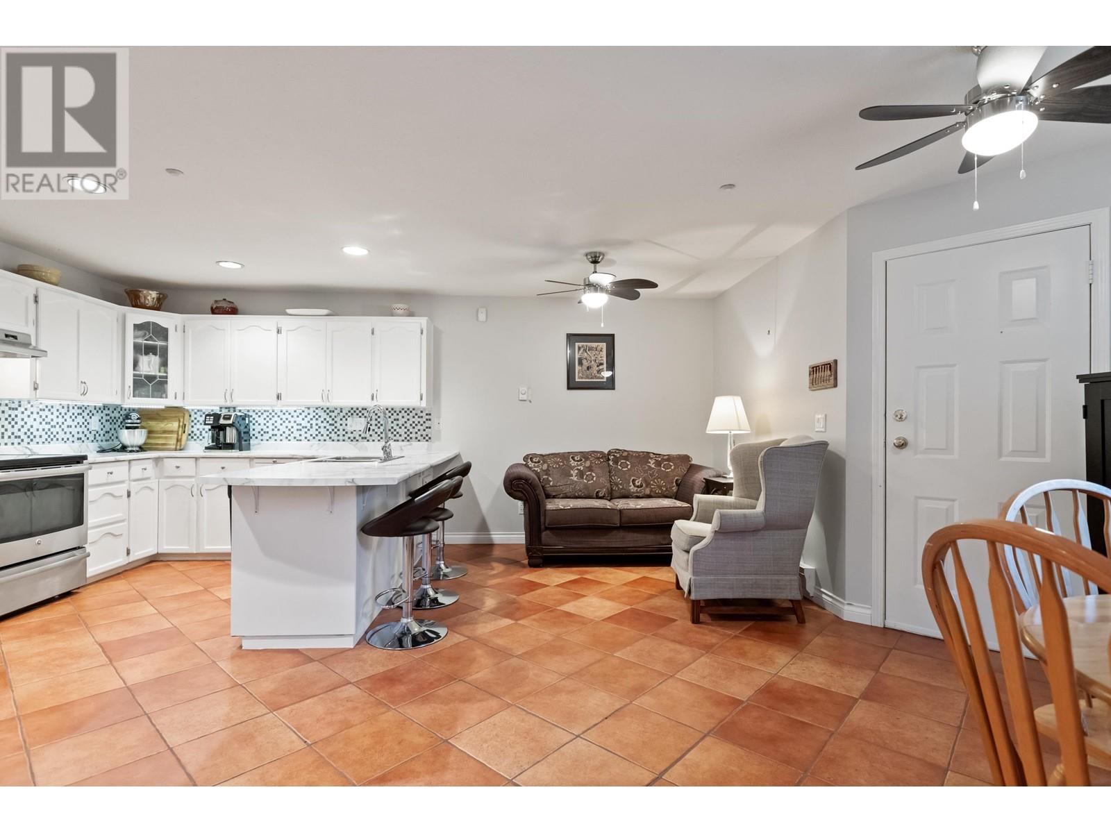 13 19060 Ford Road, Pitt Meadows, British Columbia  V3Y 2M2 - Photo 8 - R2868113