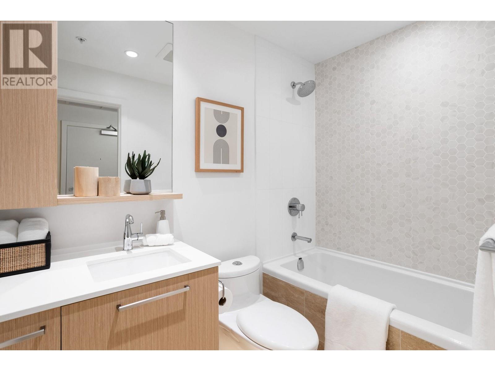 1108 567 Clarke Road, Coquitlam, British Columbia  V3J 0K7 - Photo 13 - R2868131