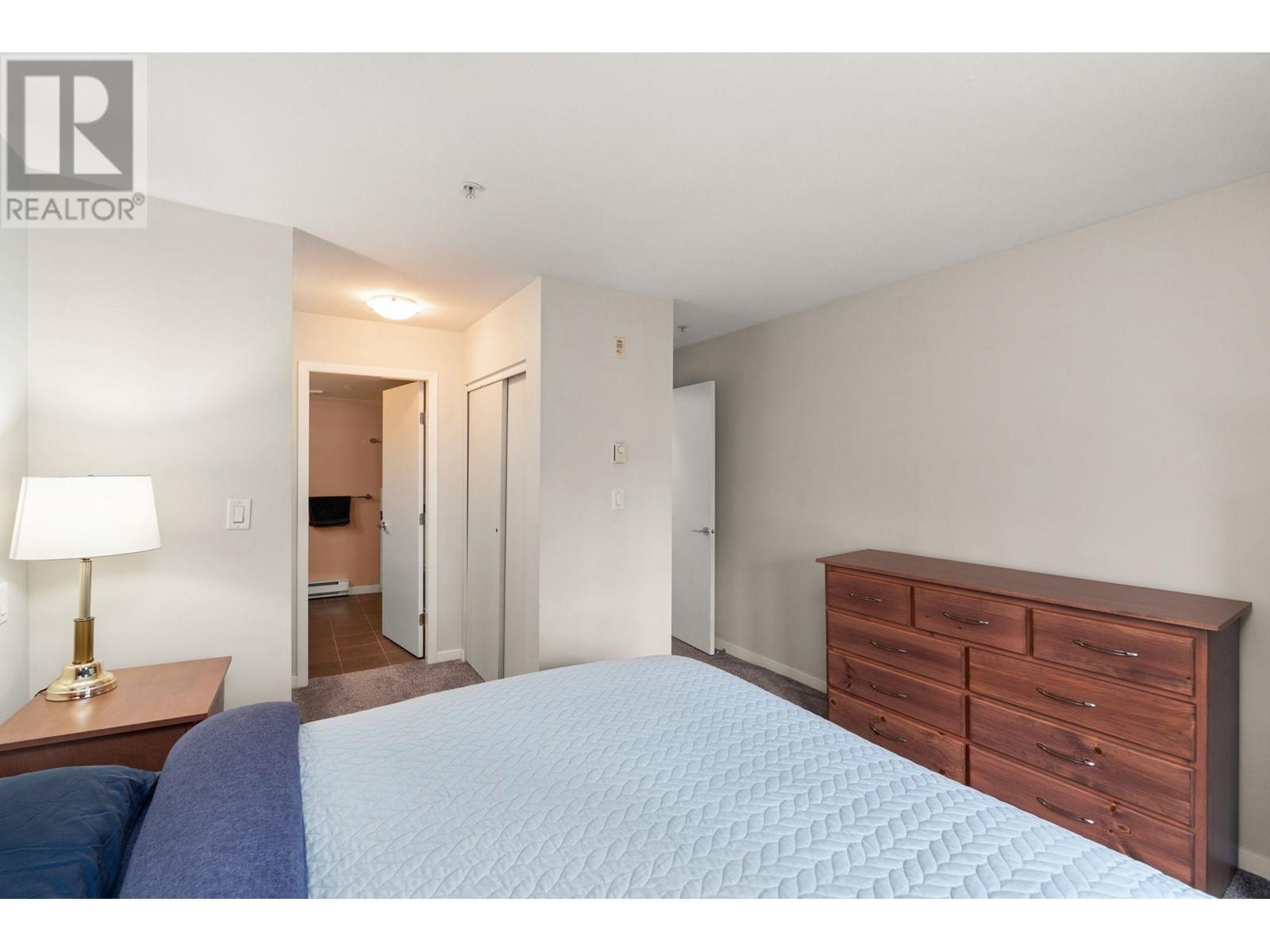 302 11667 Haney Bypass, Maple Ridge, British Columbia  V2X 8W9 - Photo 15 - R2868169