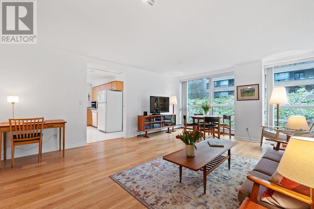 3f 139 Drake Street, Vancouver, British Columbia  V6Z 2T8 - Photo 3 - R2868175