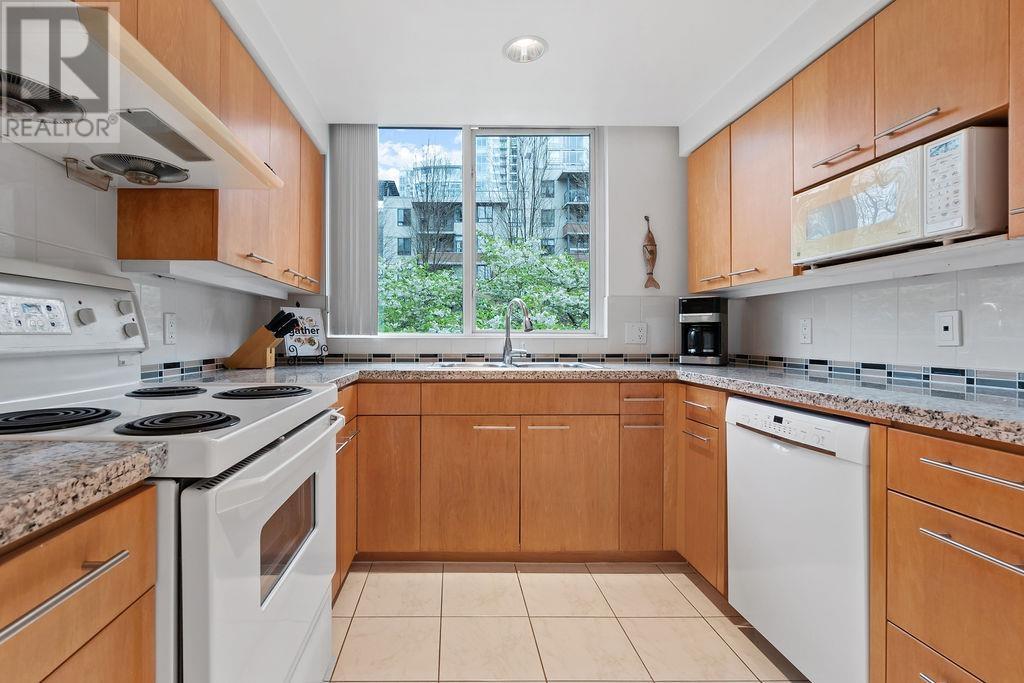 3f 139 Drake Street, Vancouver, British Columbia  V6Z 2T8 - Photo 9 - R2868175