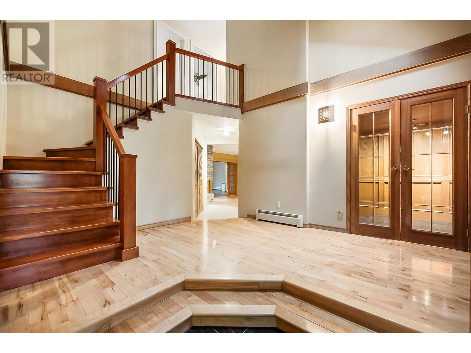 21576 124 Avenue, Maple Ridge, British Columbia  V2X 4H3 - Photo 22 - R2868110