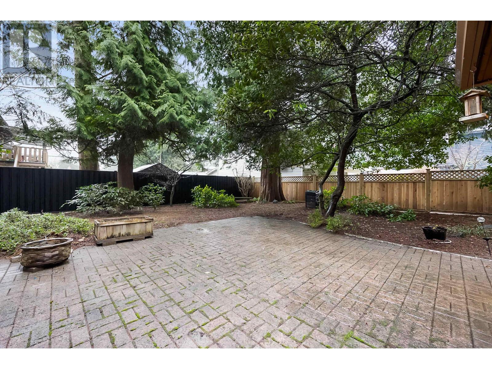 21576 124 Avenue, Maple Ridge, British Columbia  V2X 4H3 - Photo 37 - R2868110