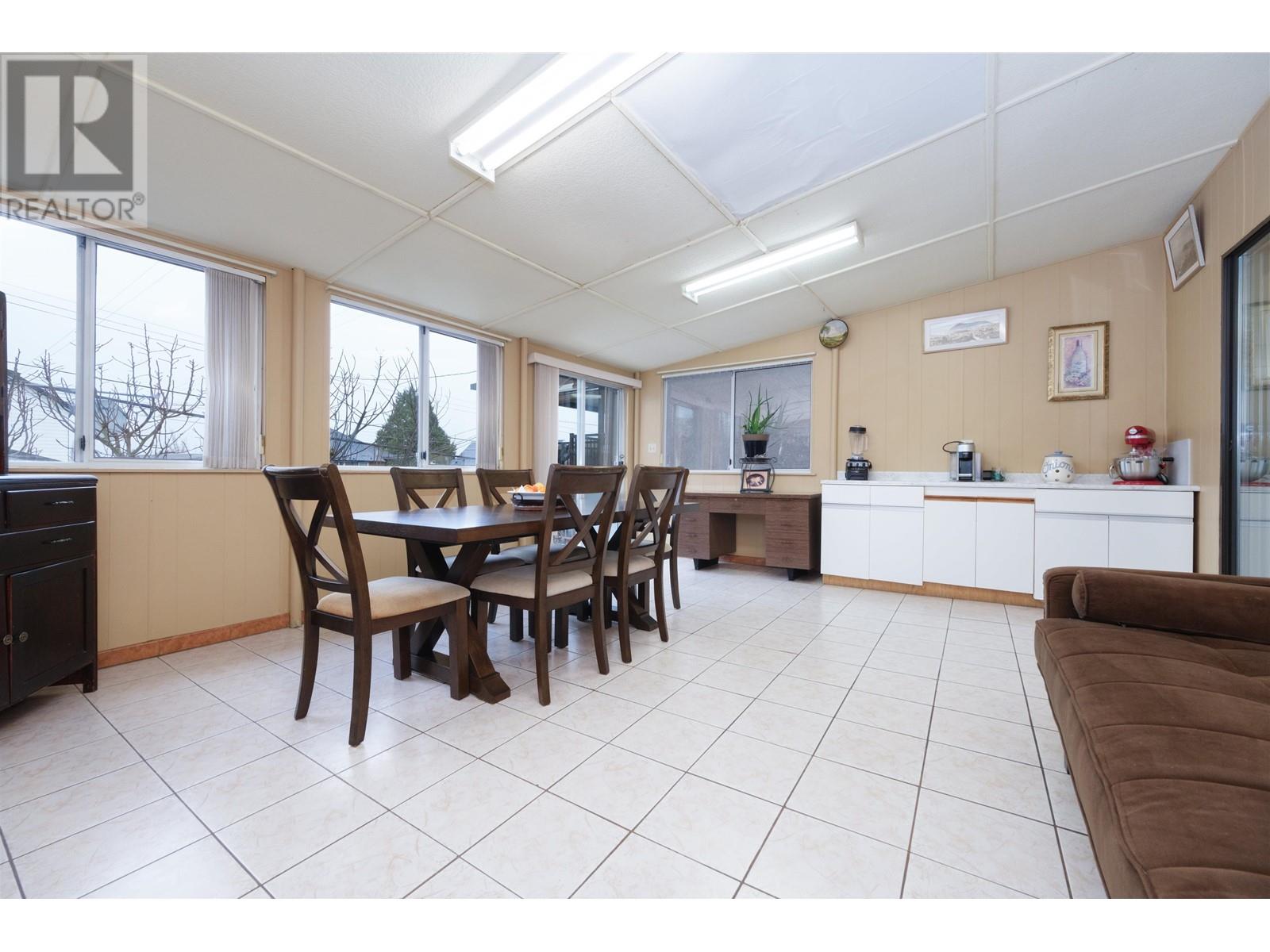 1943 Parker Street, Vancouver, British Columbia  V5L 2L2 - Photo 12 - R2868160