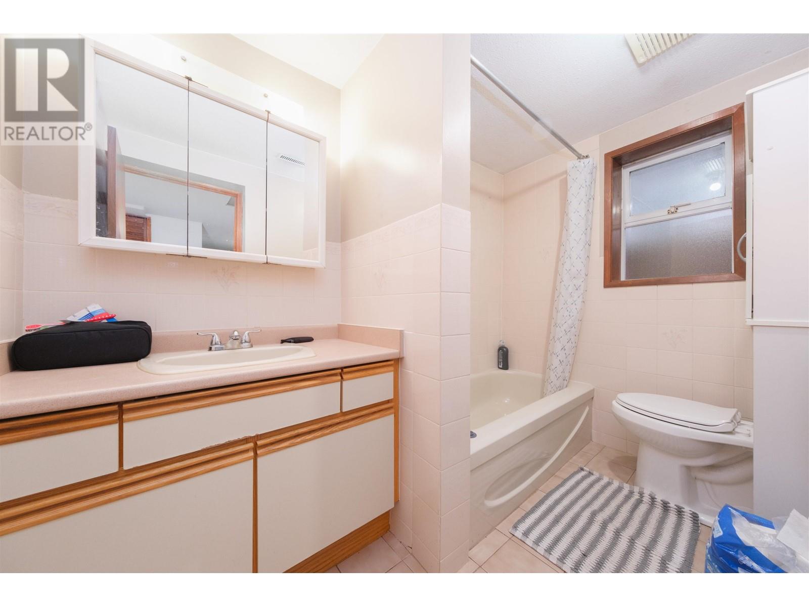 1943 Parker Street, Vancouver, British Columbia  V5L 2L2 - Photo 31 - R2868160