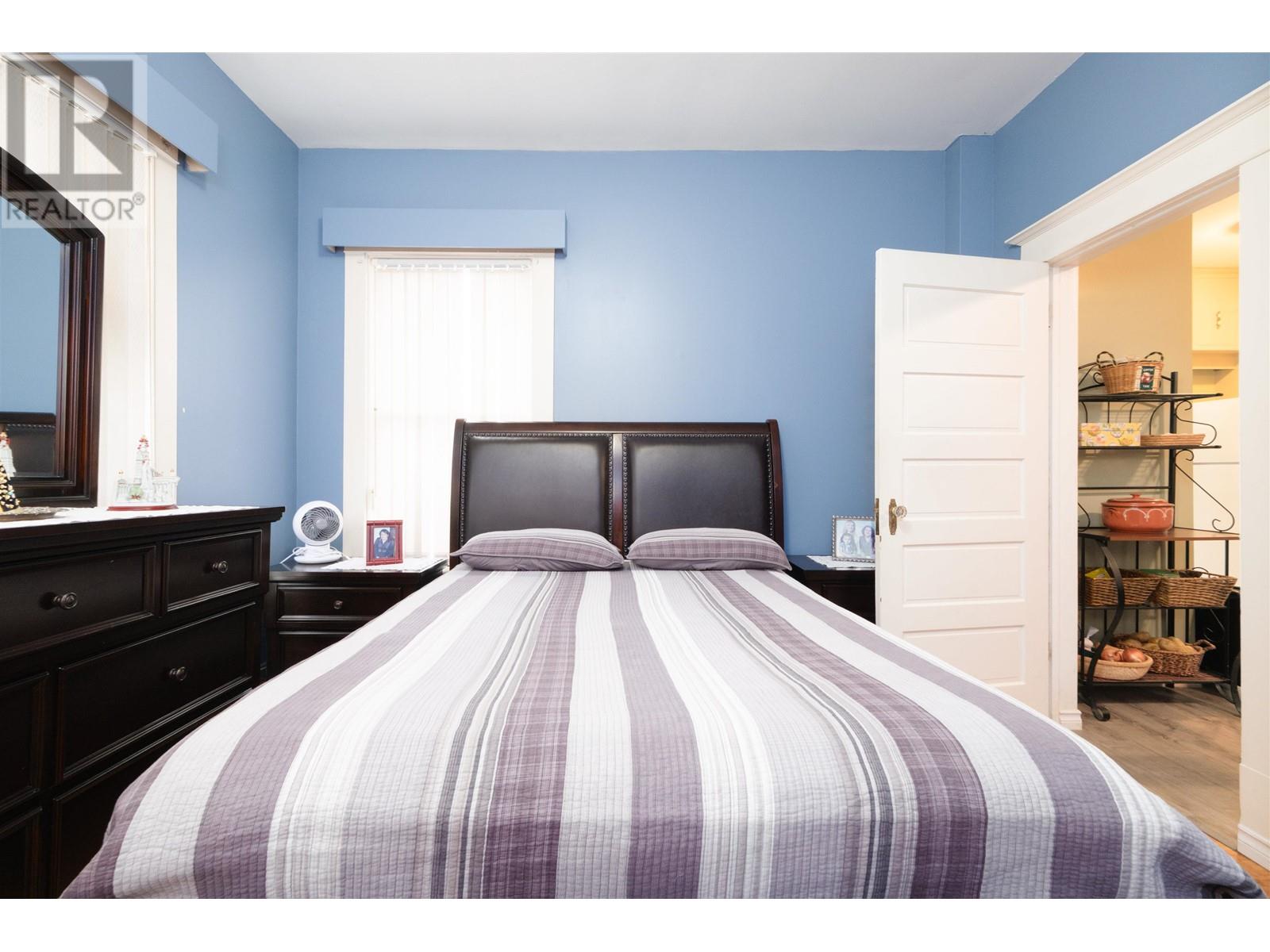1943 Parker Street, Vancouver, British Columbia  V5L 2L2 - Photo 8 - R2868160