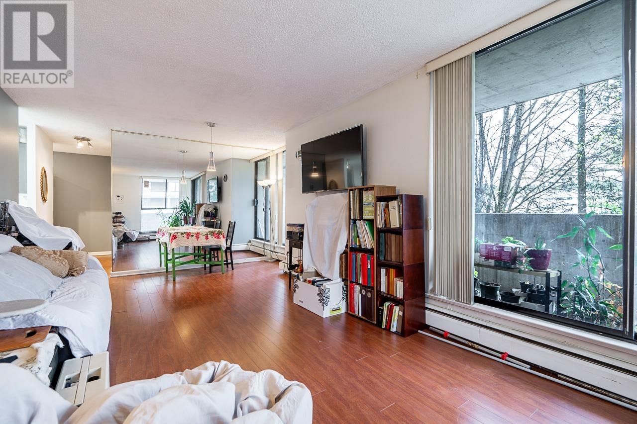 205 3755 Bartlett Court, Burnaby, British Columbia  V3J 7G7 - Photo 13 - R2867838