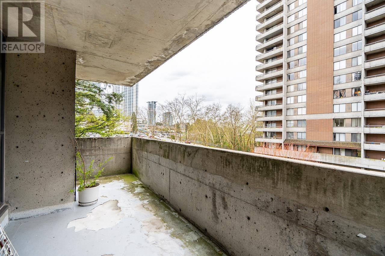 205 3755 Bartlett Court, Burnaby, British Columbia  V3J 7G7 - Photo 23 - R2867838