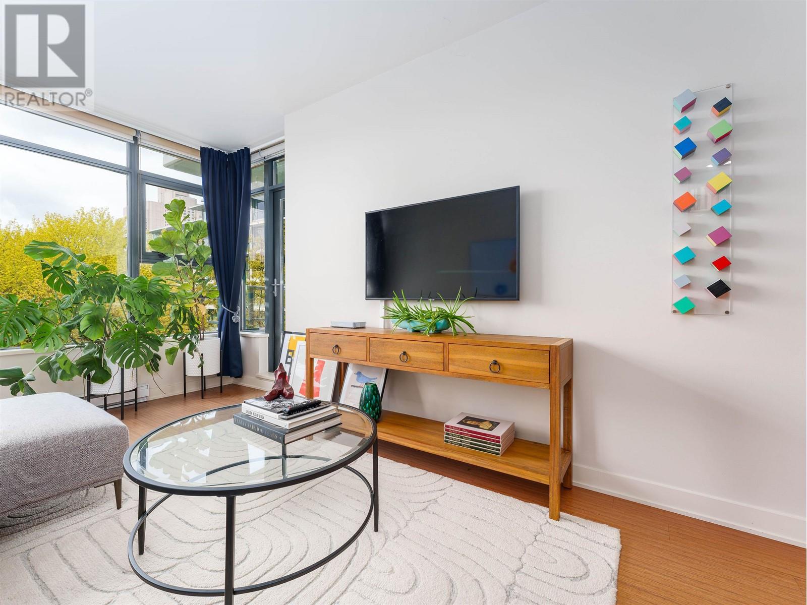 315 2851 Heather Street, Vancouver, British Columbia  V5Z 0A2 - Photo 3 - R2868108