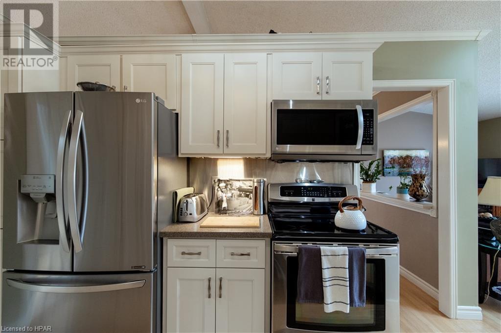 190 Lightbourne Avenue, Stratford, Ontario  N4Z 1E1 - Photo 13 - 40568151