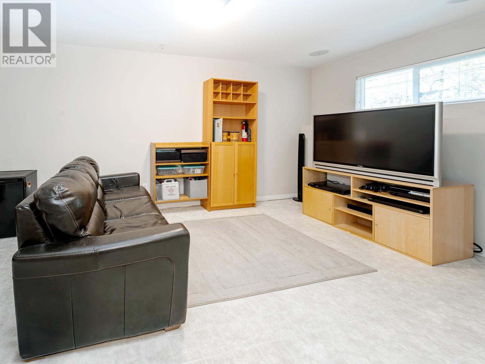 99 1055 Riverwood Gate, Port Coquitlam, British Columbia  V3B 8C3 - Photo 31 - R2868150