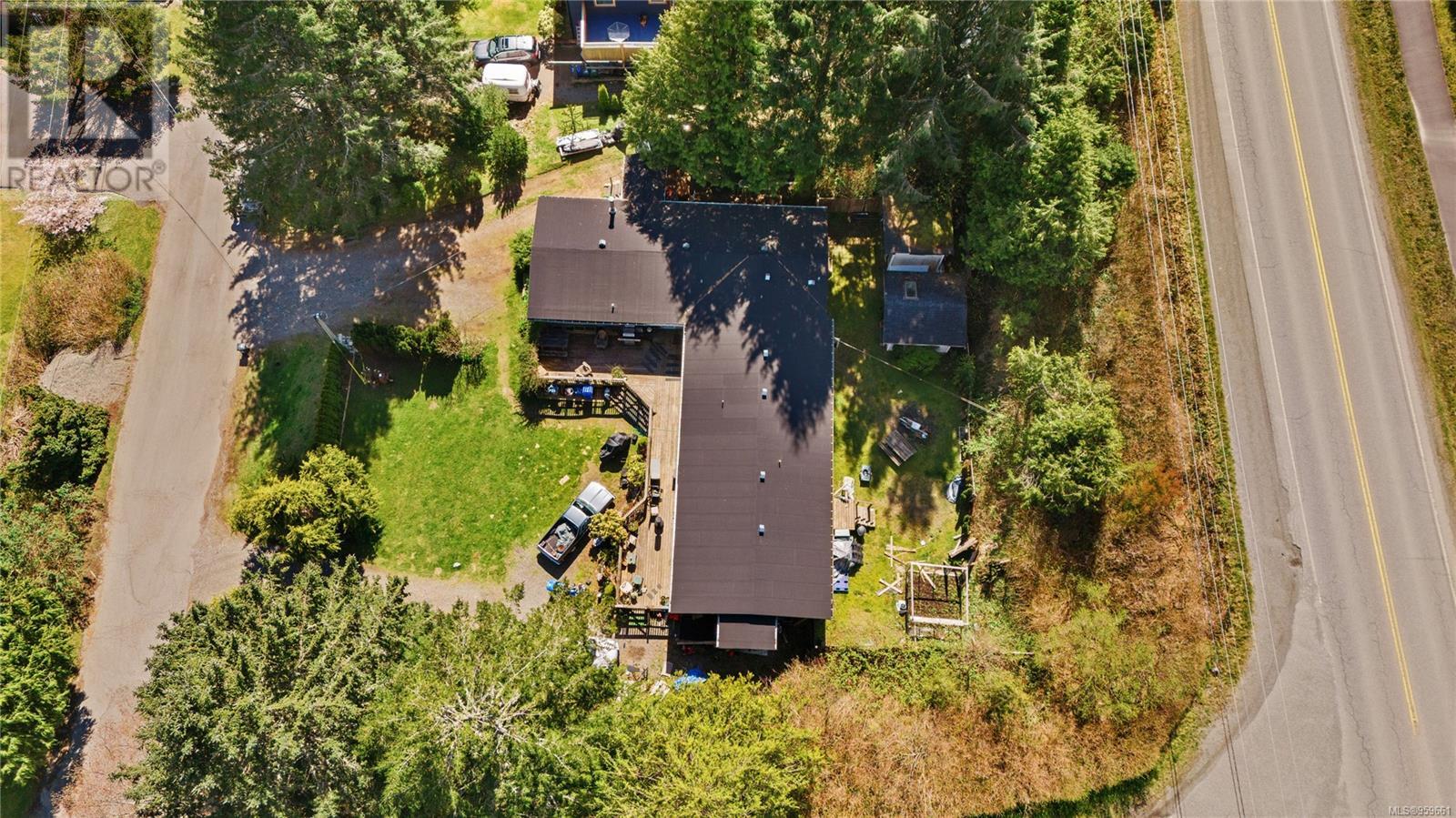 288 Albion Cres, Ucluelet, British Columbia  V0R 3A0 - Photo 45 - 959661