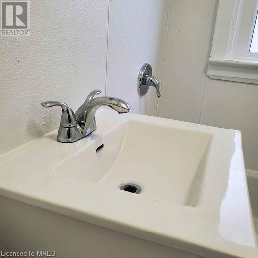 28 Division Street, St. Catharines, Ontario  L2R 3G2 - Photo 18 - 40568441