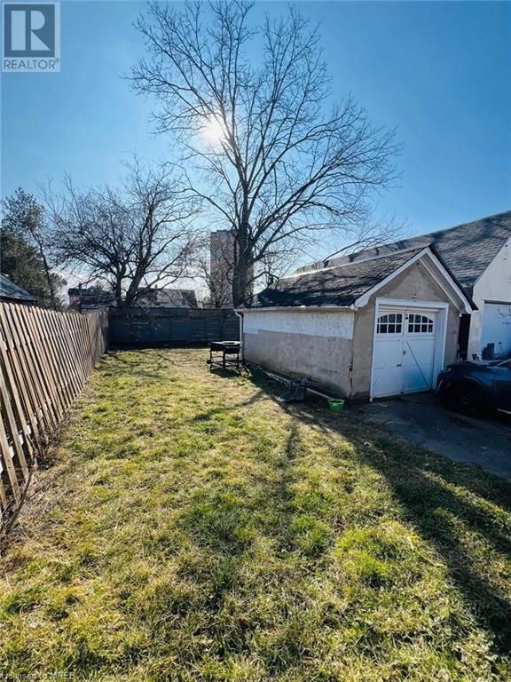 28 Division Street, St. Catharines, Ontario  L2R 3G2 - Photo 9 - 40568441