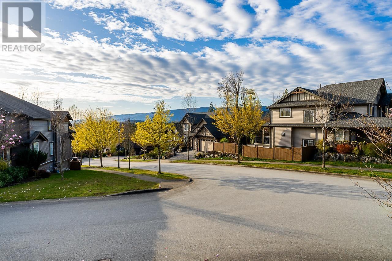 13880 229 Lane, Maple Ridge, British Columbia  V7Y 1G5 - Photo 5 - R2868206