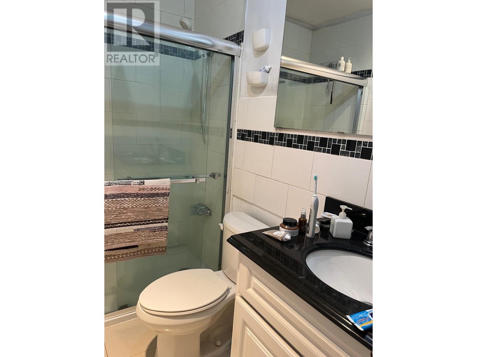 334-336 E Hastings Street, Vancouver, British Columbia  V6A 1P4 - Photo 9 - R2868209