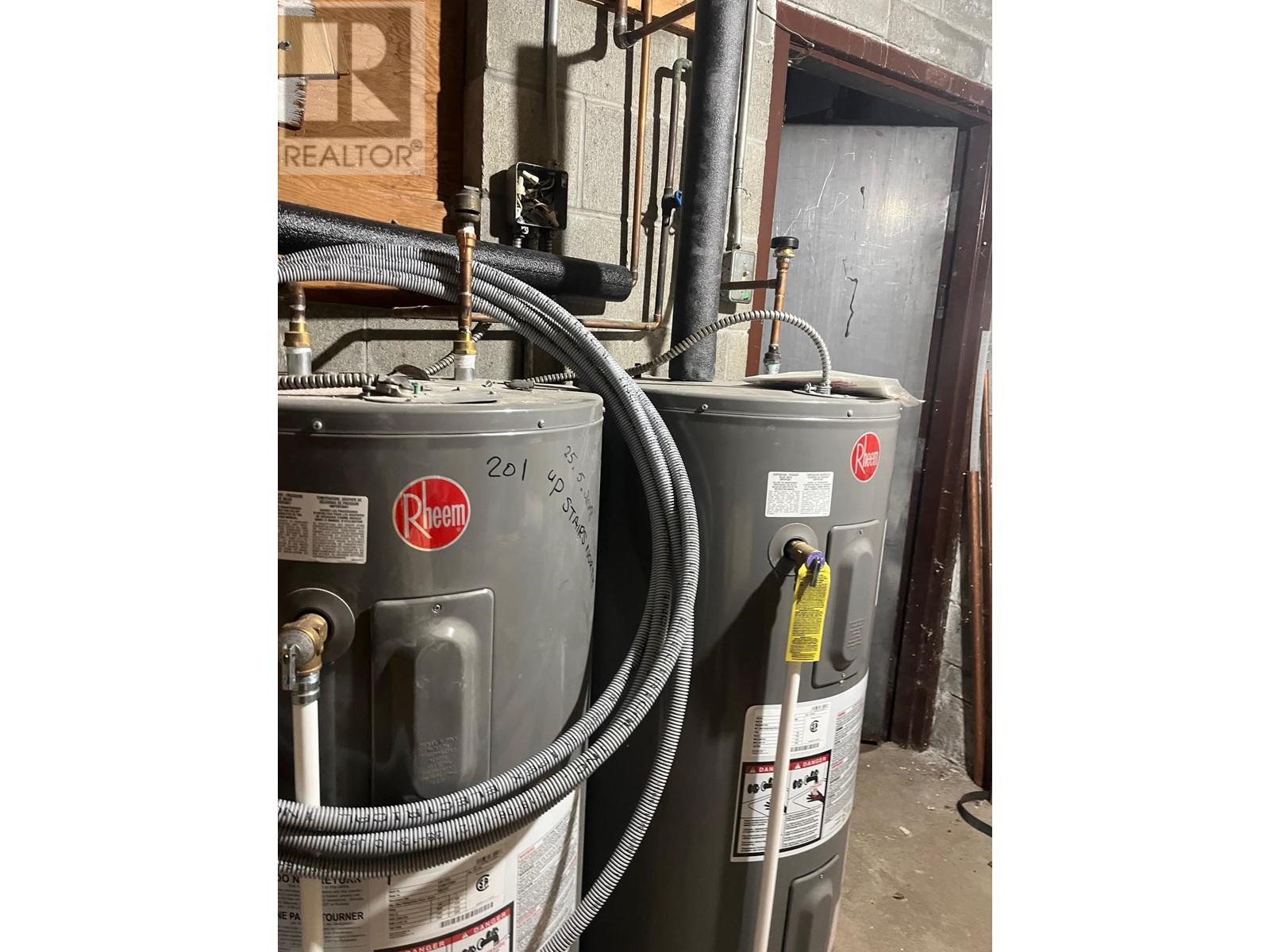 334-336 E Hastings Street, Vancouver, British Columbia  V6A 1P4 - Photo 11 - R2868209