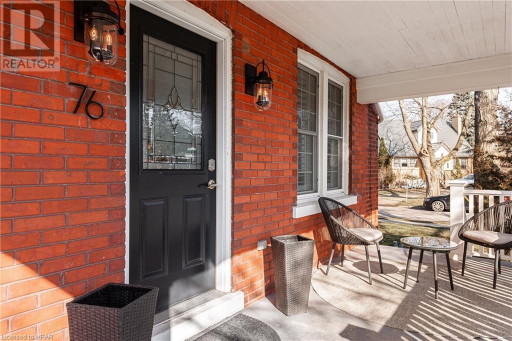 76 Parkview Drive, Stratford, Ontario  N5A 4R6 - Photo 4 - 40566806