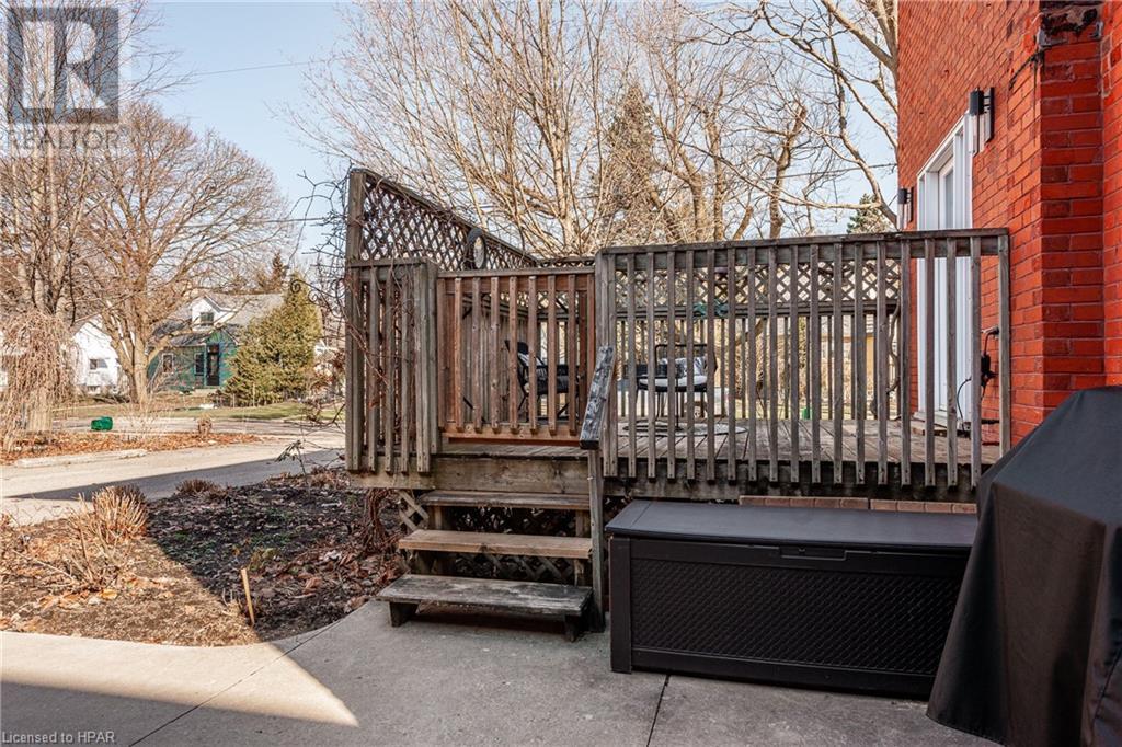 76 Parkview Drive, Stratford, Ontario  N5A 4R6 - Photo 46 - 40566806