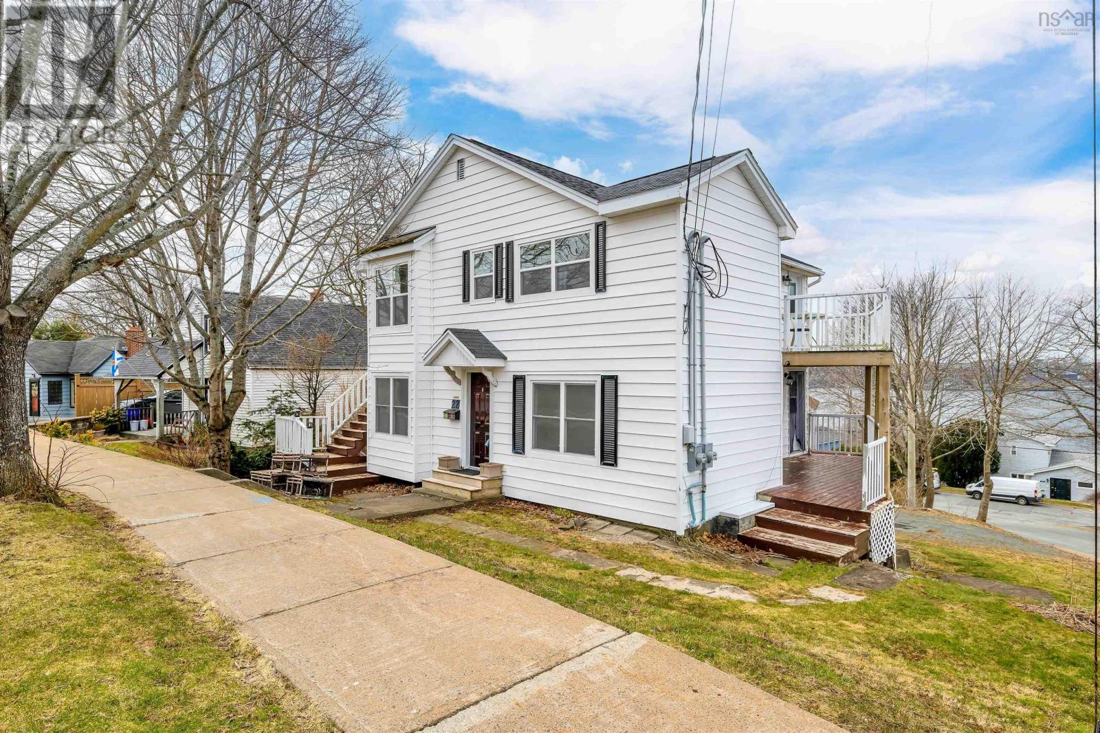 22 Dustan Street, Dartmouth, Nova Scotia  B2Y 3T8 - Photo 2 - 202406528