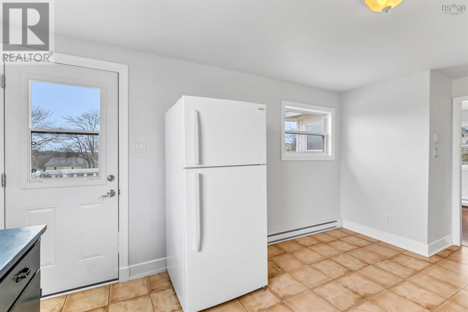 22 Dustan Street, Dartmouth, Nova Scotia  B2Y 3T8 - Photo 27 - 202406528