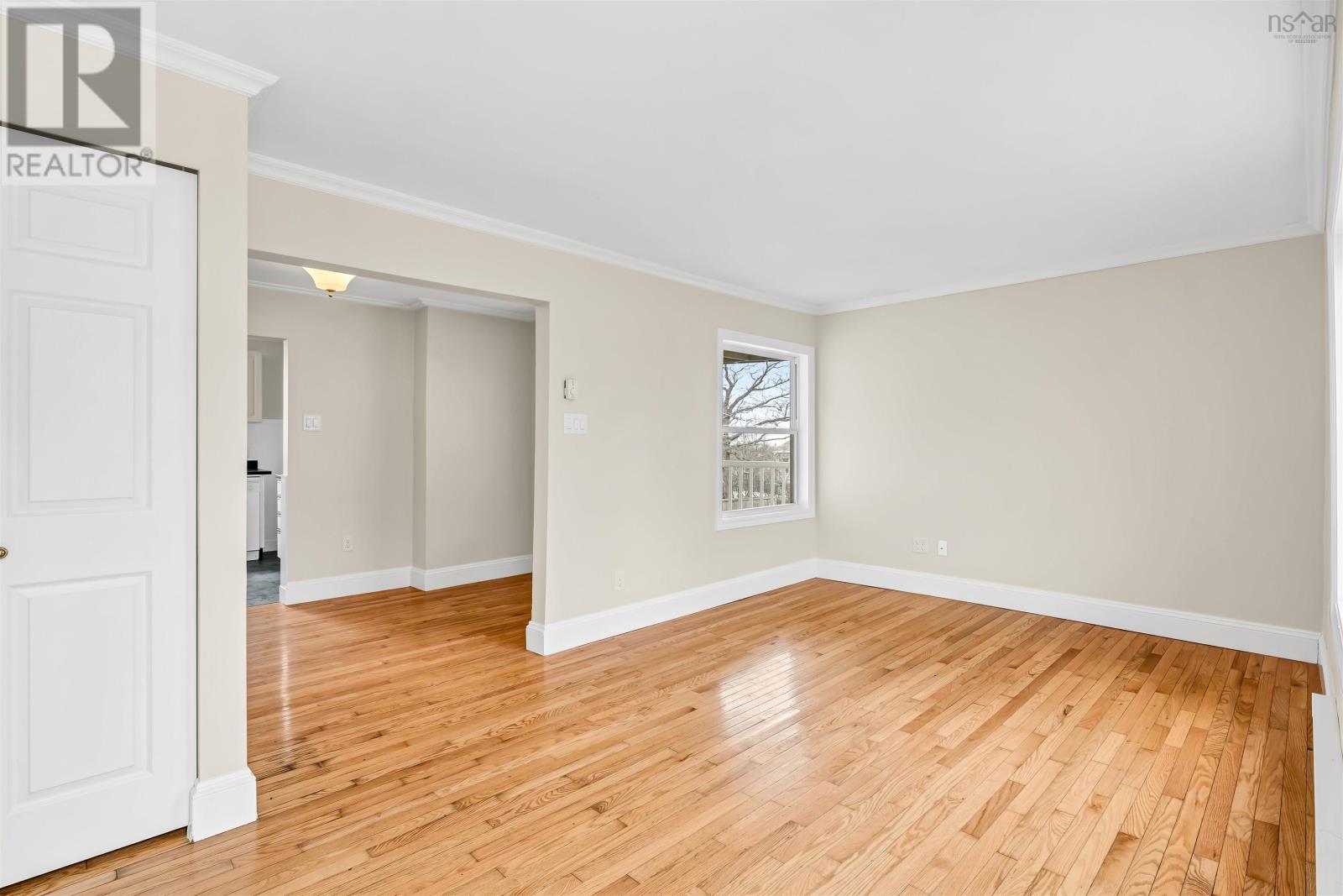 22 Dustan Street, Dartmouth, Nova Scotia  B2Y 3T8 - Photo 6 - 202406528